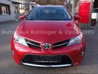 Gebraucht Toyota Auris Edition 99 PS (72 kW) 2013 Rot metallic