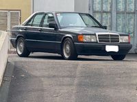 Gebraucht Mercedes 190 220 PS (161 kW) 1990 Blau Limousine