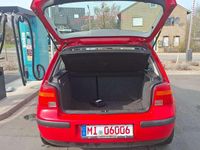 Gebraucht VW Golf III 75 PS (55 kW) 1999 Rot Limousine
