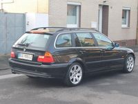 Gebraucht BMW 320 Sport Line 150 PS (110 kW) 2000 Schwarz Kombi