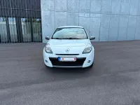 Gebraucht Renault Clio Night&Day 103 PS (75 kW) 2013 Weiß Kleinwagen