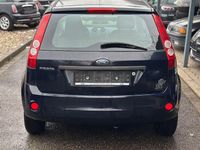 Gebraucht Ford Fiesta Ambiente 60 PS (44 kW) 2007 Blau Limousine