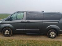 Gebraucht Ford Tourneo 129 PS (94 kW) 2017 Grau Van / Kleinbus