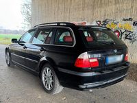 Gebraucht BMW 318 Shadowline 116 PS (85 kW) 2004 Schwarz Kombi