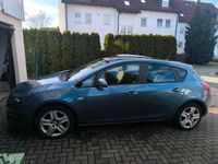 Gebraucht Opel Astra 120 PS (88 kW) 2013 Blau Limousine
