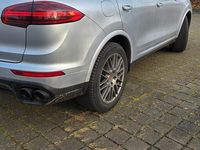 Gebraucht Porsche Cayenne S 420 PS (308 kW) 2015 Grau SUV