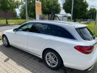 Gebraucht Mercedes C220 194 PS (142 kW) 2020 Weiß Kombi