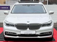 Gebraucht BMW 760 609 PS (447 kW) 2018 Mineralweiss metallic Limousine