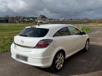 Gebraucht Opel Astra GTC Sport 116 PS (85 kW) 2009 Weiß Coupé