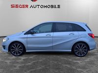 Gebraucht Mercedes B200 AMG 136 PS (100 kW) 2018 Silber Van / Kleinbus