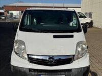 Gebraucht Opel Vivaro 114 PS (83 kW) 2012 Weiß Van / Kleinbus