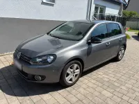 Gebraucht VW Golf VI Style 105 PS (77 kW) 2011 Grau Kleinwagen