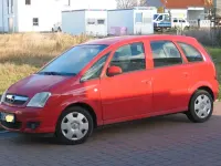 Usata Opel Meriva Innovation 90 CV (66 kW) 2009 Rosso Monovolume