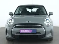 Gebraucht Mini ONE Classic 102 PS (75 kW) 2022 Moonwalk grey Kleinwagen