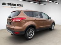 Gebraucht Ford Kuga Titanium 182 PS (133 kW) 2015 Burnished glow SUV