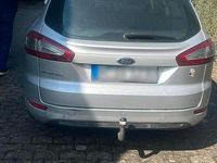 Gebraucht Ford Mondeo 116 PS (85 kW) 2014 Silber Kombi