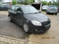 Gebraucht Skoda Fabia Ambiente 86 PS (63 kW) 2008 Schwarz magic perleffekt Kleinwagen