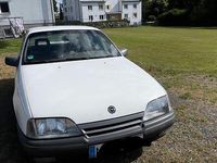 Second-hand Opel Omega 116 CP (85 kW) 1987 Alb Berlinǎ