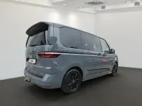 Gebraucht VW Multivan Edition 150 PS (110 kW) 2025 Schwarz Van / Kleinbus