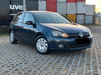 Gebraucht VW Golf VI Style 105 PS (77 kW) 2011 Blau Kleinwagen