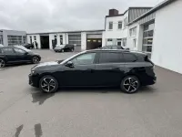 Gebraucht Opel Astra 131 PS (96 kW) 2024 Schwarz Kleinwagen