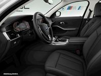 Gebraucht BMW 320 Advantage 190 PS (139 kW) 2022 Alpinweiß uni Kombi
