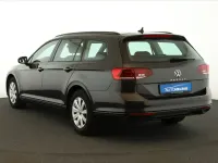 Gebraucht VW Passat 150 PS (110 kW) 2022 Mangangrau metallic Kombi
