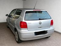Gebraucht VW Polo Edition 50 PS (36 kW) 2001 Grau Kleinwagen