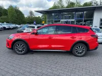 Usata Ford Focus Active 155 CV (114 kW) 2023 Rosso Station wagon