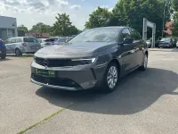 Gebraucht Opel Astra Elegance 110 PS (80 kW) 2023 Mondstein grau/e:vulkan grau (metallic) Kleinwagen