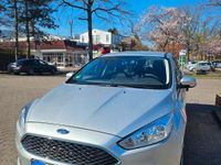 Gebraucht Ford Focus 101 PS (74 kW) 2016 Silber Kombi