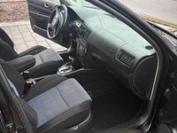Gebraucht VW Golf IV 101 PS (74 kW) 2002 Schwarz Limousine