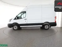 Używany Ford Transit 131 KM (96 kW) 2022 Biały Minivan