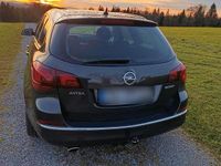 Gebraucht Opel Astra 164 PS (120 kW) 2013 Andere farben Kombi