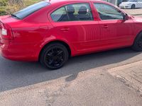 Gebraucht Skoda Octavia 105 PS (77 kW) 2012 Rot Limousine
