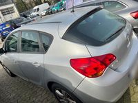 Gebraucht Opel Astra 125 PS (91 kW) 2009 Silber Kleinwagen