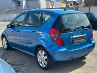 Gebraucht Mercedes A180 109 PS (80 kW) 2006 Blau Kleinwagen