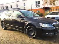 Gebraucht Skoda Superb Exclusive 170 PS (125 kW) 2014 Schwarz Kombi