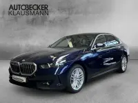Gebraucht BMW 550e Comfort Edition 490 PS (360 kW) 2025 Blau Limousine