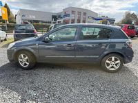 Gebraucht Opel Astra 115 PS (84 kW) 2009 Blau Limousine