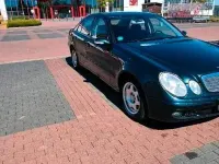 Gebraucht Mercedes E220 150 PS (110 kW) 2006 Blau Limousine