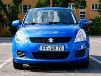 Gebraucht Suzuki Swift 94 PS (69 kW) 2012 Blau Kleinwagen