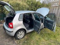 Gebraucht VW Polo 63 PS (46 kW) 2004 Silber Kleinwagen