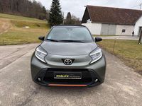 Gebraucht Toyota Aygo X-plore 72 PS (52 kW) 2022 Grau Kleinwagen