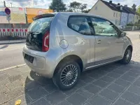 Gebraucht VW up! 75 PS (55 kW) 2013 Silber Kleinwagen