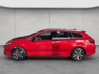 Neu Toyota Corolla 178 PS (130 kW) 2025 Karminarot metallic Kombi