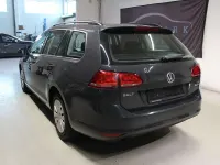 Gebraucht VW Golf VII Trendline 110 PS (80 kW) 2016 Uranograu Kombi