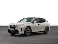 Gebraucht BMW iX 300 kW (408 PS) 2025 Dune grey metallic SUV