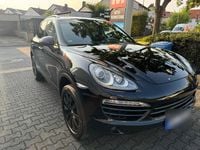 Second-hand Porsche Cayenne 245 CP (180 kW) 2013 Negru SUV