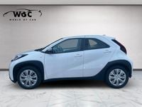 Gebraucht Toyota Aygo X X-play 72 PS (52 kW) 2023 Weiß SUV